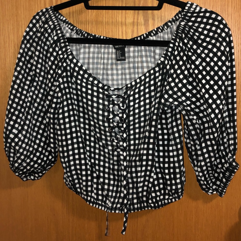Cropped Off the shoulder top!!